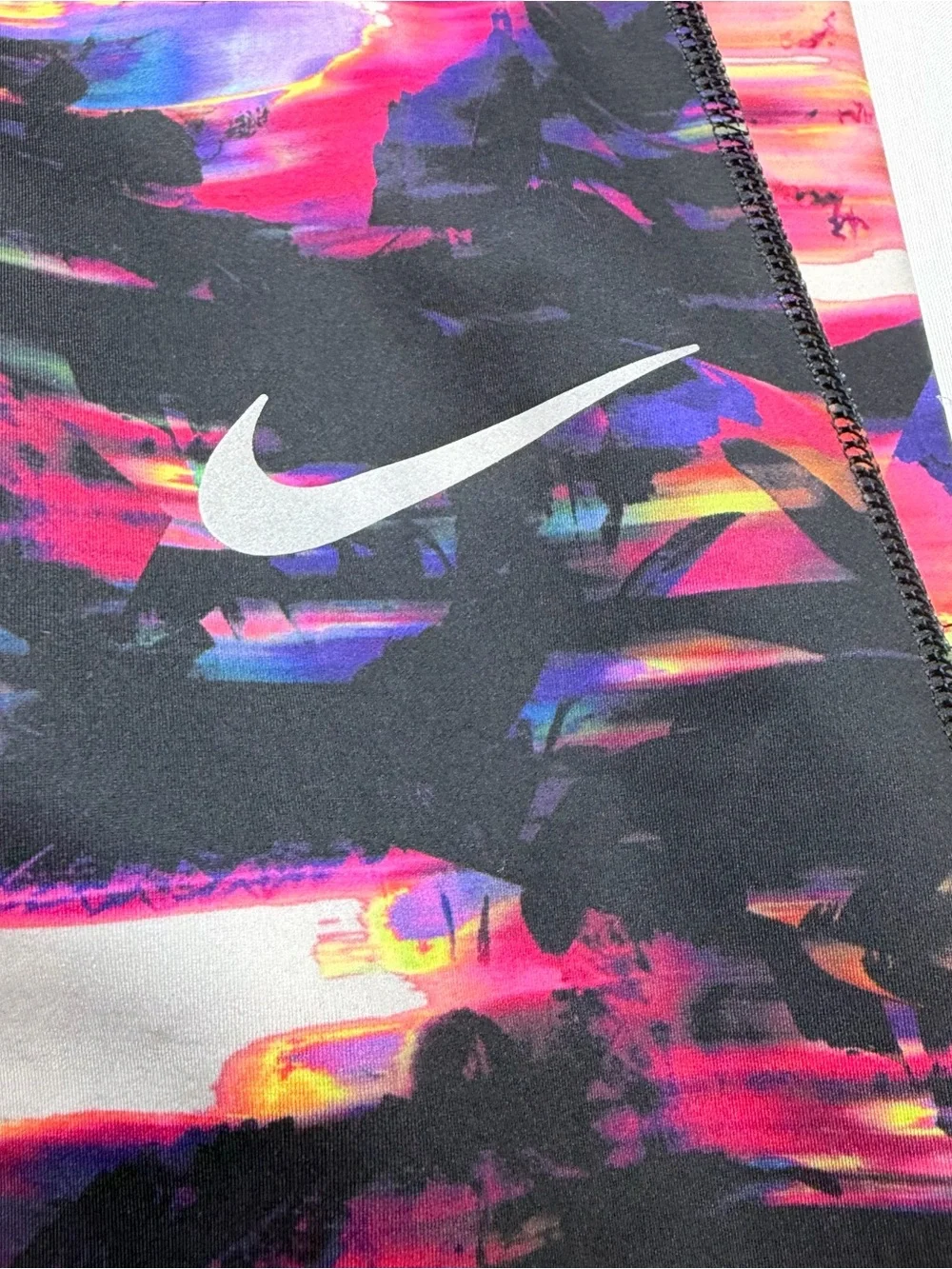 Nike Dri-Fit Running Leggings Women’s Small Abstract Pink Purple Zip Pocket